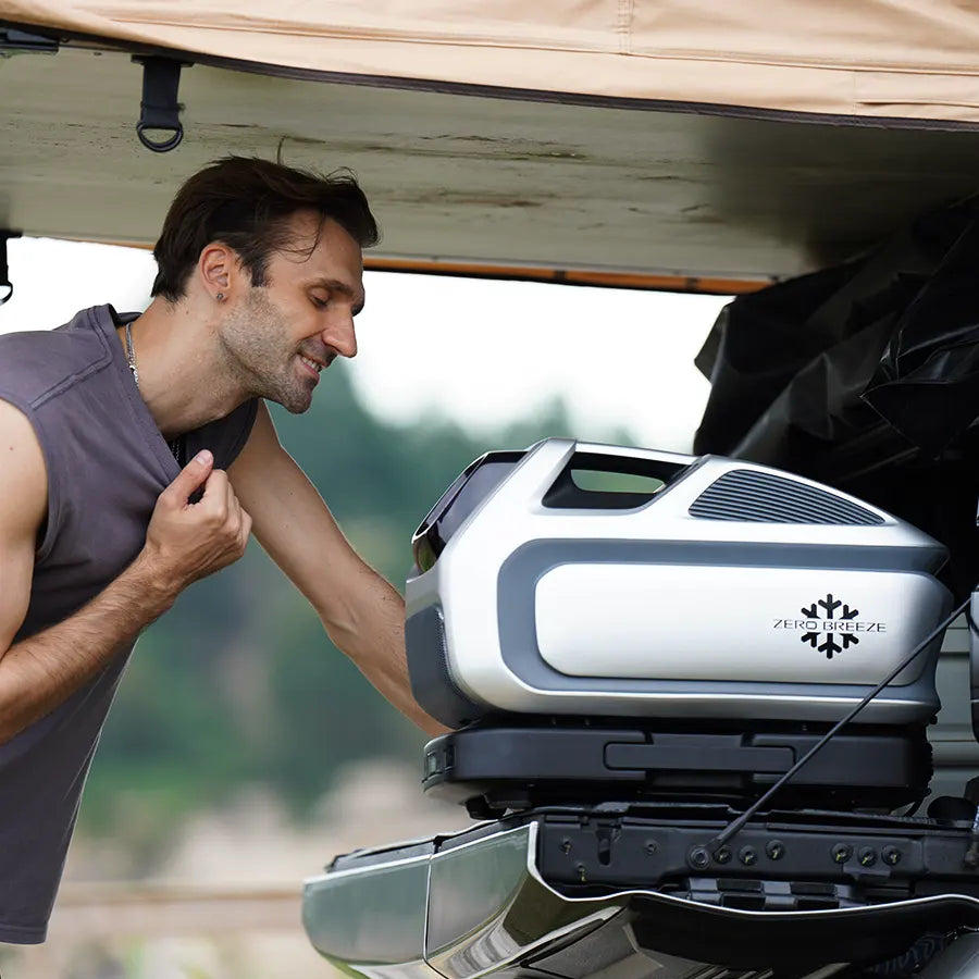 Zero Breeze Mark 3 Plus, Battery Powered, Air Conditioner. 12v/24v/240v, UK / EU