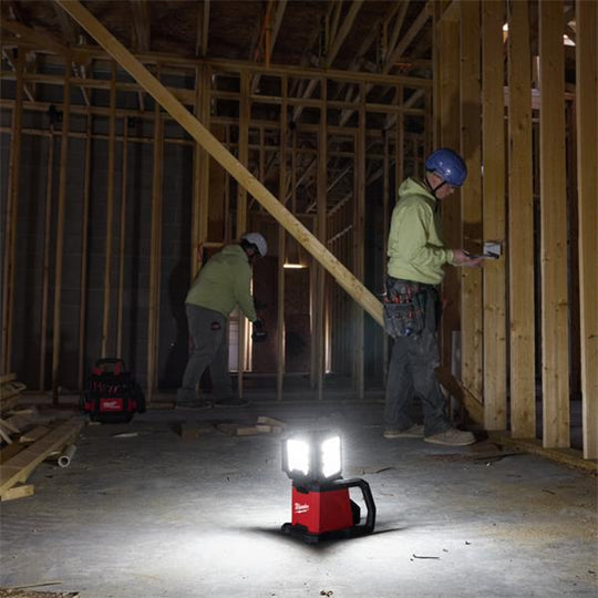M18 Directional Task Light