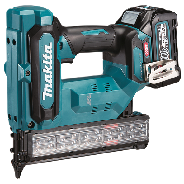 40V Max Xgt Brushless 18Ga Brad Nailer With 2 X 2.5Ah Batteries And Dc40Ra Charger With Adp10 Adapter