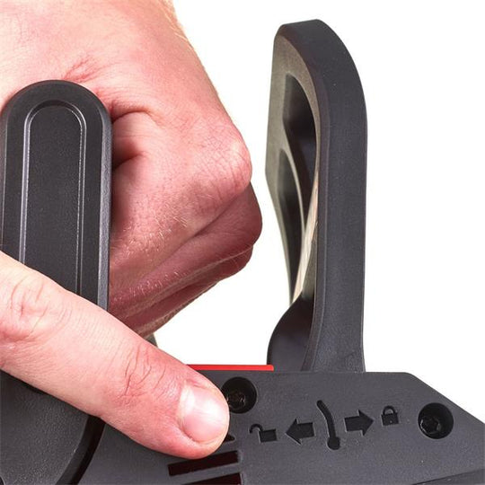 MILWAUKEE M18FCHS-0 M18 FUEL Chainsaw with 40cm Bar, Bare Unit