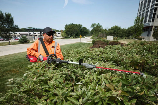 M18 Short Pol Hedge Trimmer