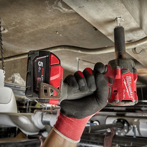 M18 FUEL™ ½″ COMPACT IMPACT WRENCH WITH FRICTION RING