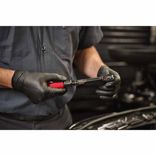 Milwaukee 1/4 " Drive Click Torque Wrench