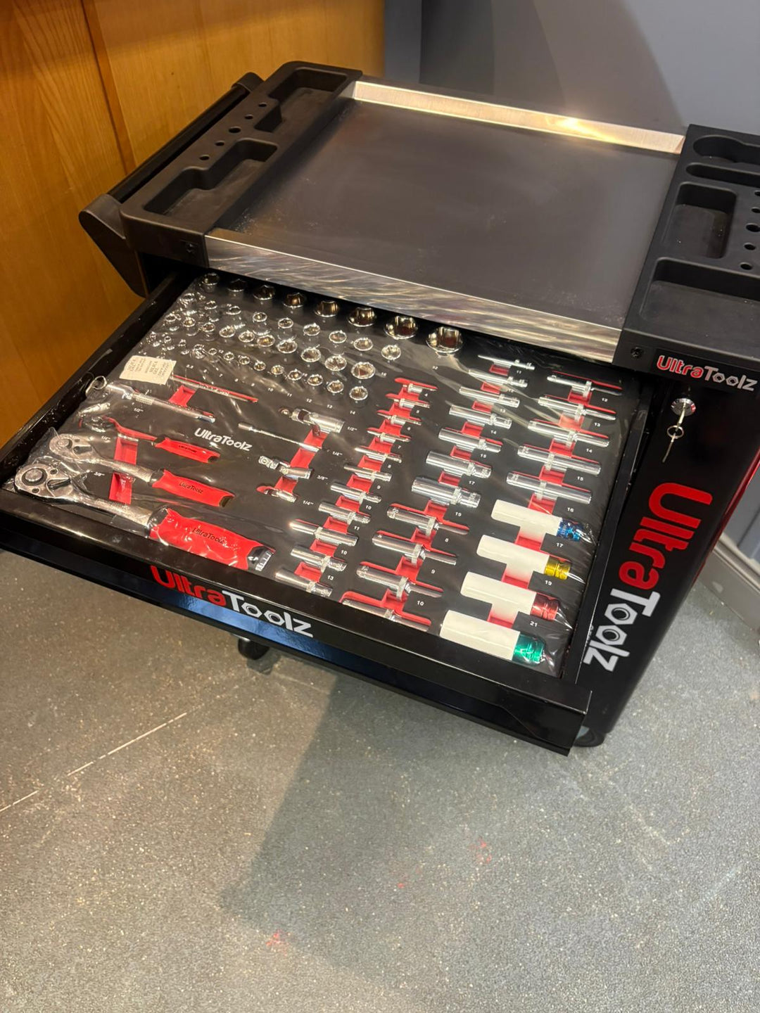 7 Drawer Toolchest with Tools