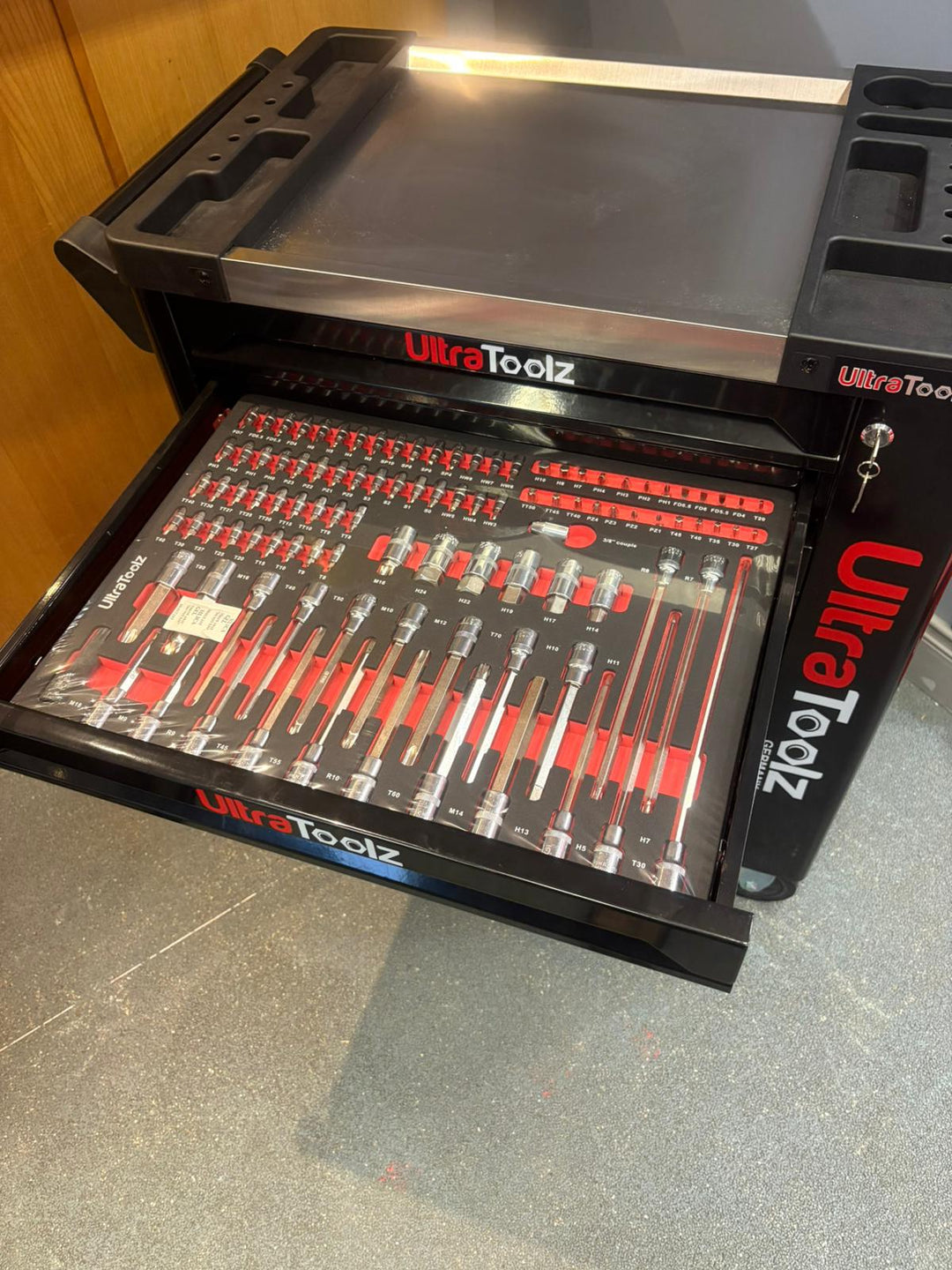 7 Drawer Toolchest with Tools