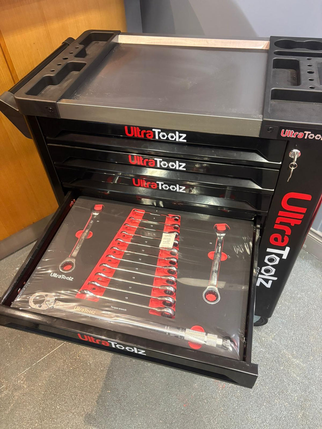 7 Drawer Toolchest with Tools