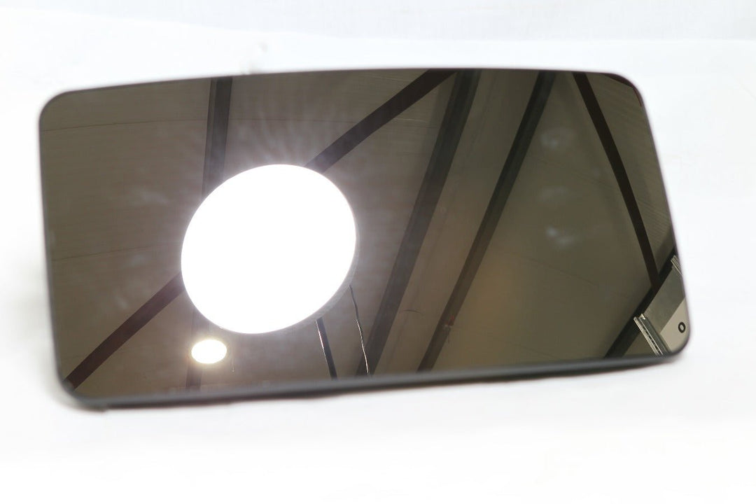Mercedes Mirror Glass 4.62561